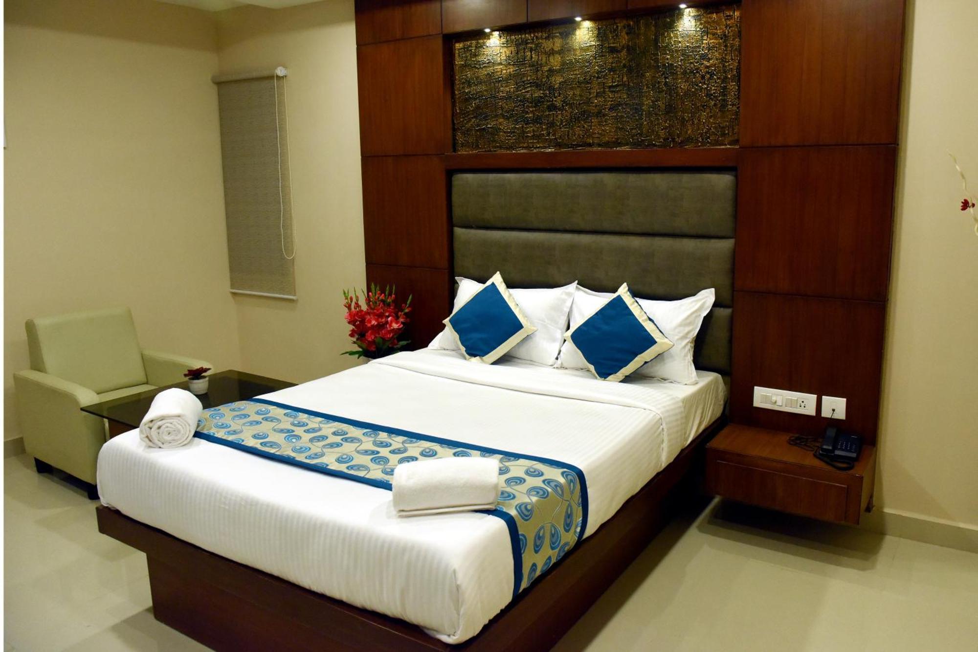 The Hydel Park - Business Class Hotel - Near Central Railway Station Τσενάι Εξωτερικό φωτογραφία