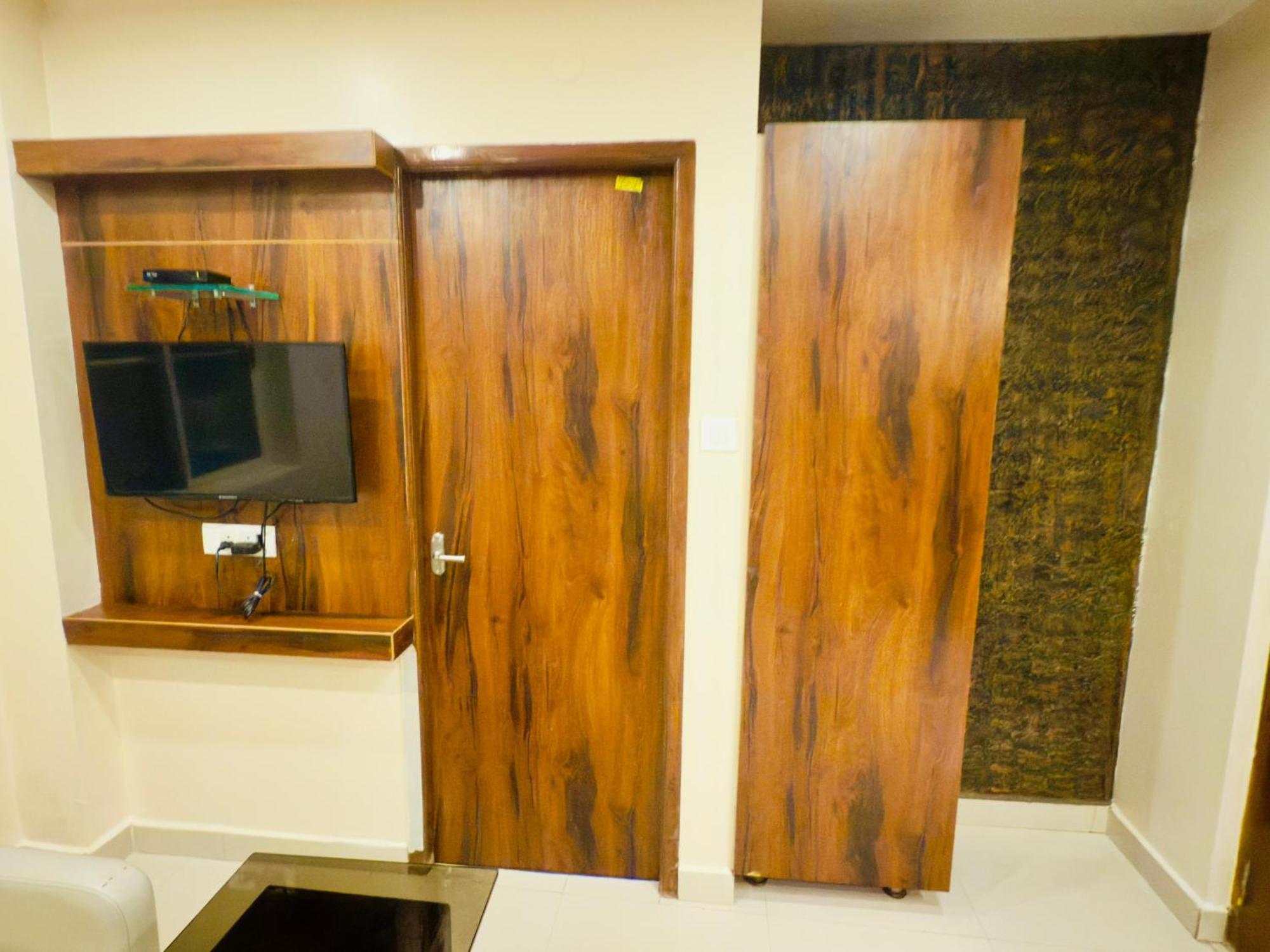 The Hydel Park - Business Class Hotel - Near Central Railway Station Τσενάι Εξωτερικό φωτογραφία